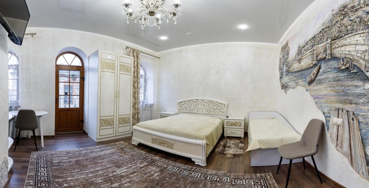 Апартаменти В Старому Місті Sweet House คาเมียเนตส์-โปดิลสกี ภายนอก รูปภาพ